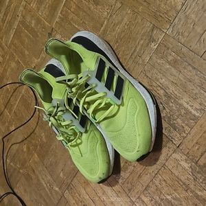 Adidas Ultra Boost Neon Yellow